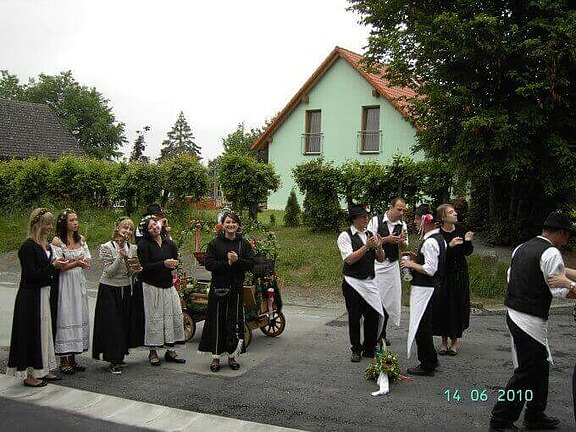 PICT3703.JPG  