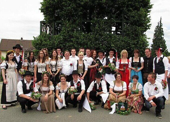 Gruppenbild_Peesten_100612_AZ.jpg  