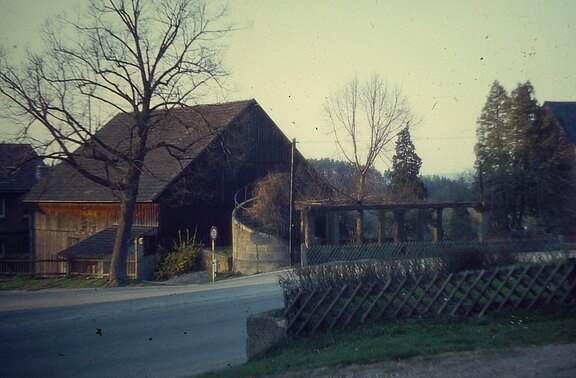 1966