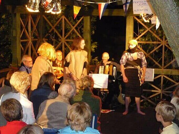 theater240709_043.jpg  