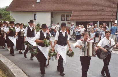 Umzug5.JPG  